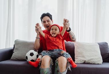 pexels-ketut-subiyanto-4934188