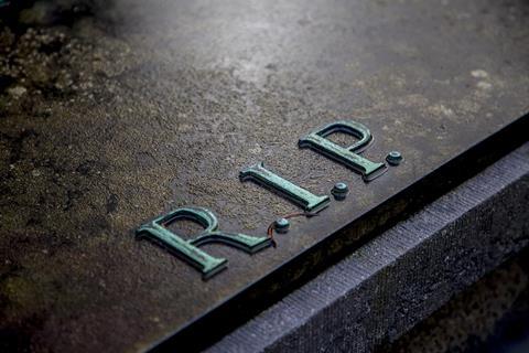 grave-g3e8ca3db4_1920